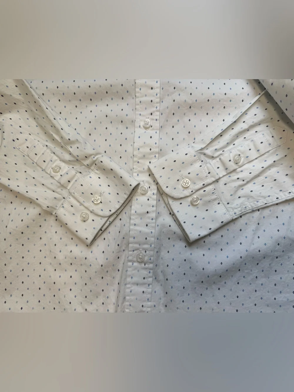 Tommy Hilfiger boys size 14 white blue long sleeve button down dress shirt